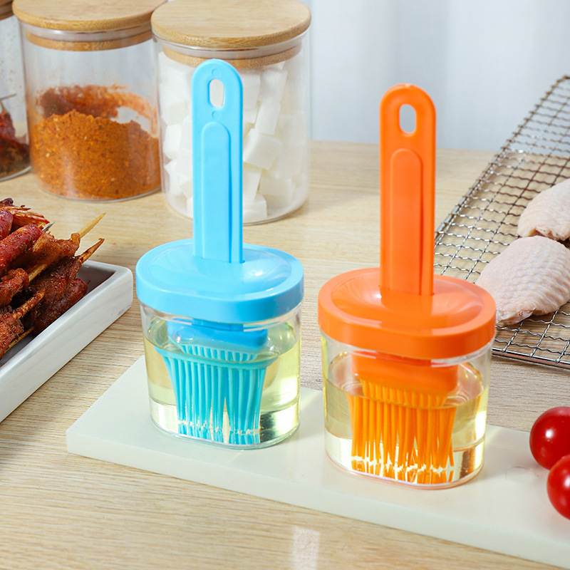 Household Silicone Oil Brush with Bottle Small Oil Pot Kitchen High Temperature Baking Artifact Plastic Integrated Barbecue Oil Bottle Brush