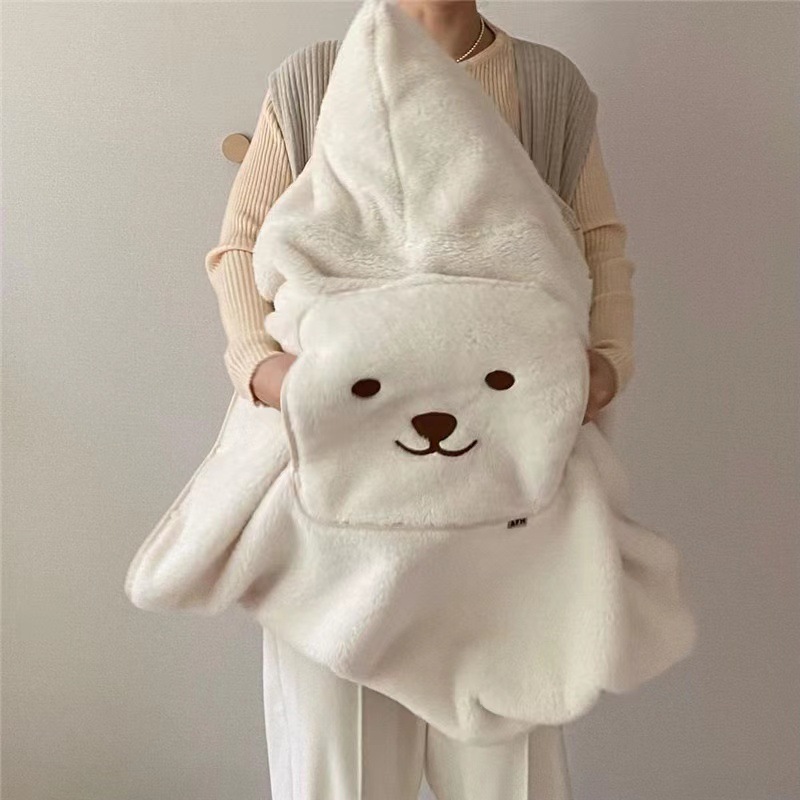 Ins Bear Embroidered Baby Baby Trolley Windproof Cover Blanket Warm Blanket Outgoing Portable Strap Blanket