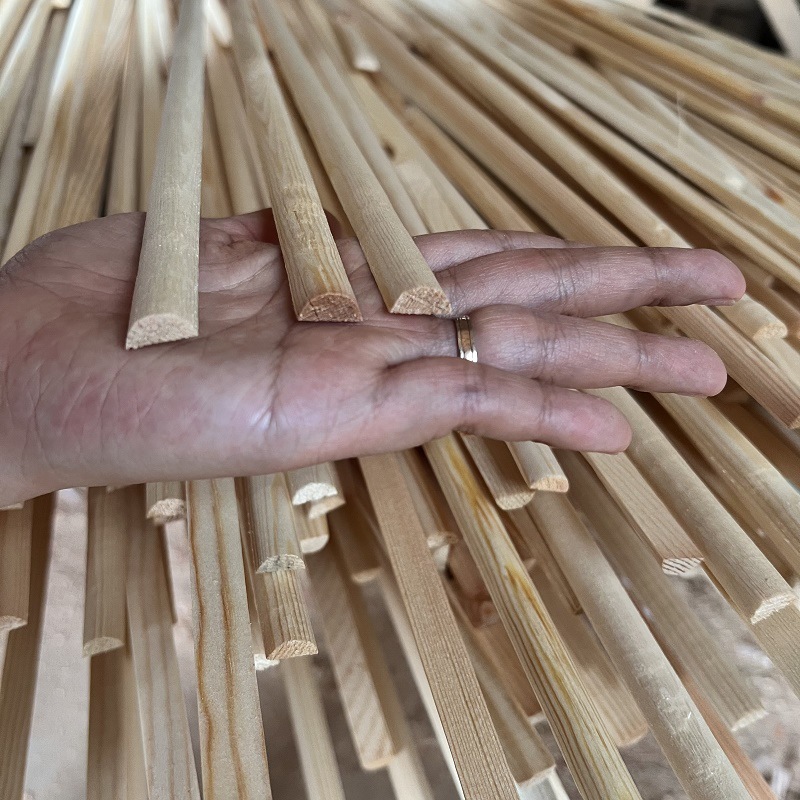 Solid wood line source wholesale semicircle modeling wood line manufacturers direct supply pine small size semicircle wood line wood strips