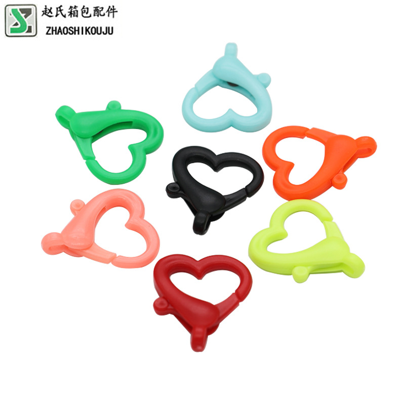 Backpack doll hook bag accessories plastic key chain color black in stock Factory Direct plastic