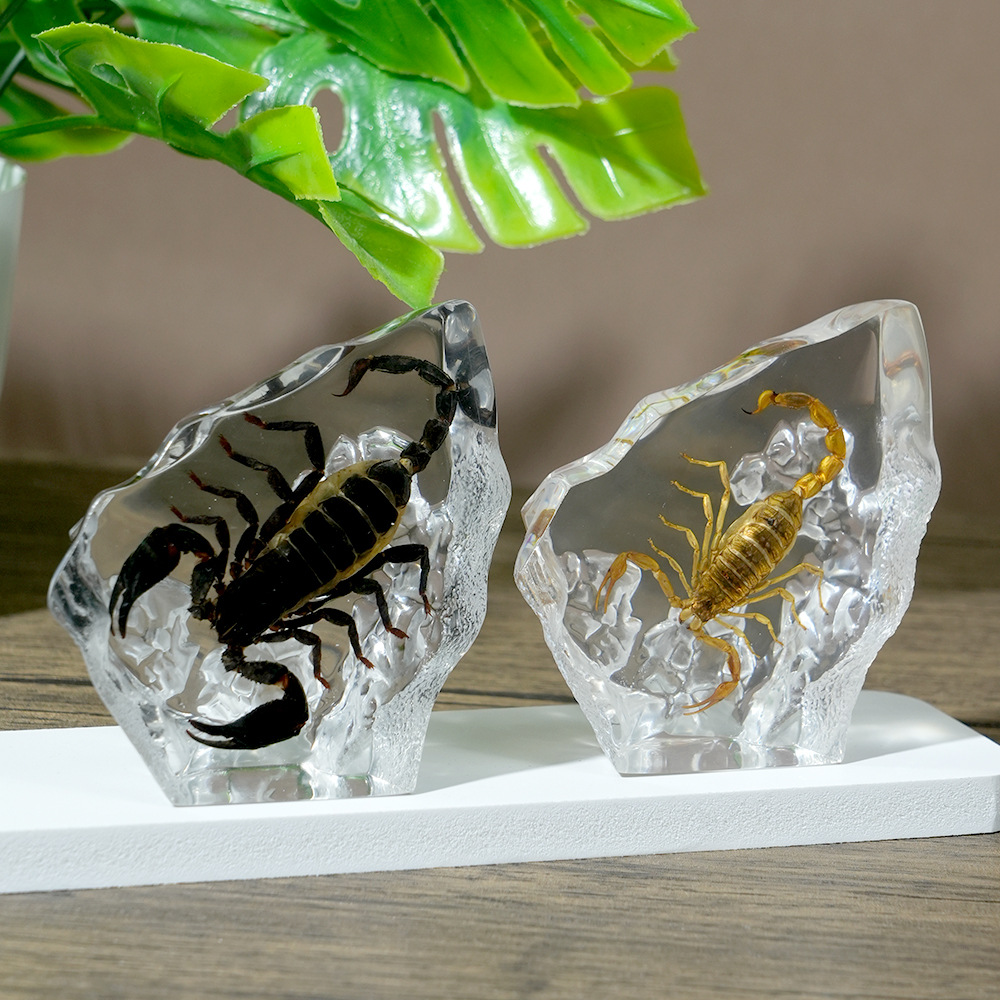 Millennium Bug Specimen Crafts Ornaments Rock Ice Sculpture Fully Handmade Creative Resin Glue Insect Amber Artwork