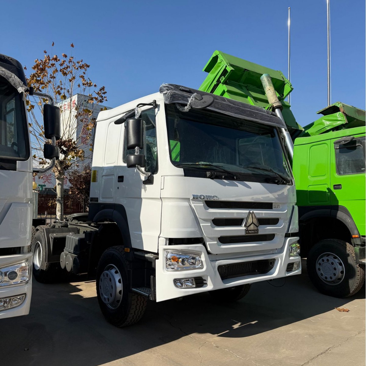 Экспортная тракторная голова трехосного грузовика отремонтированная для африканских стран 430 л.с. насосного грузовика