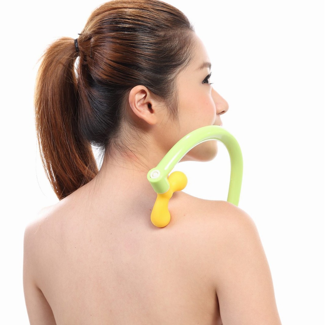 Daha Adjustable Shoulder and Back Acupoint Pressure Beater Back Massager Beater Original Point Massage 5958