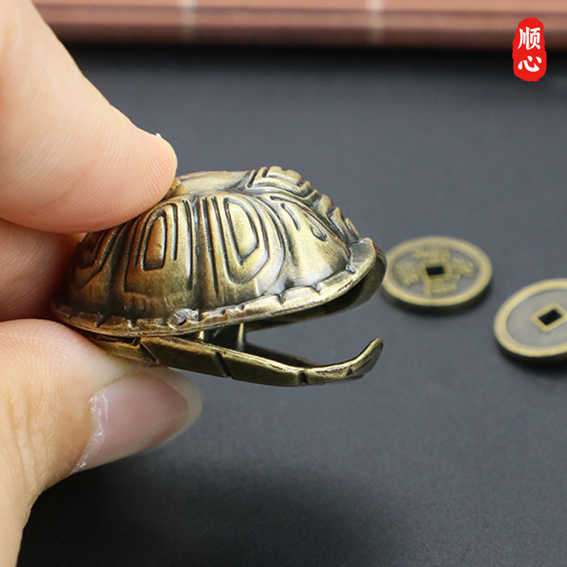 Shunxin bergamot turtle hexagram turtle shell gossip wenchuang three talent hand piece decompression text play trend national wind ornaments wholesale