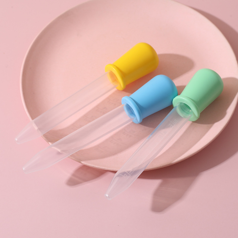 Baby Anti-Choking Medicine Feeder Baby Simple Dropper Medicine Feeder 5ml with Scale Multi-Functional Water Feeding and Medicine Straw