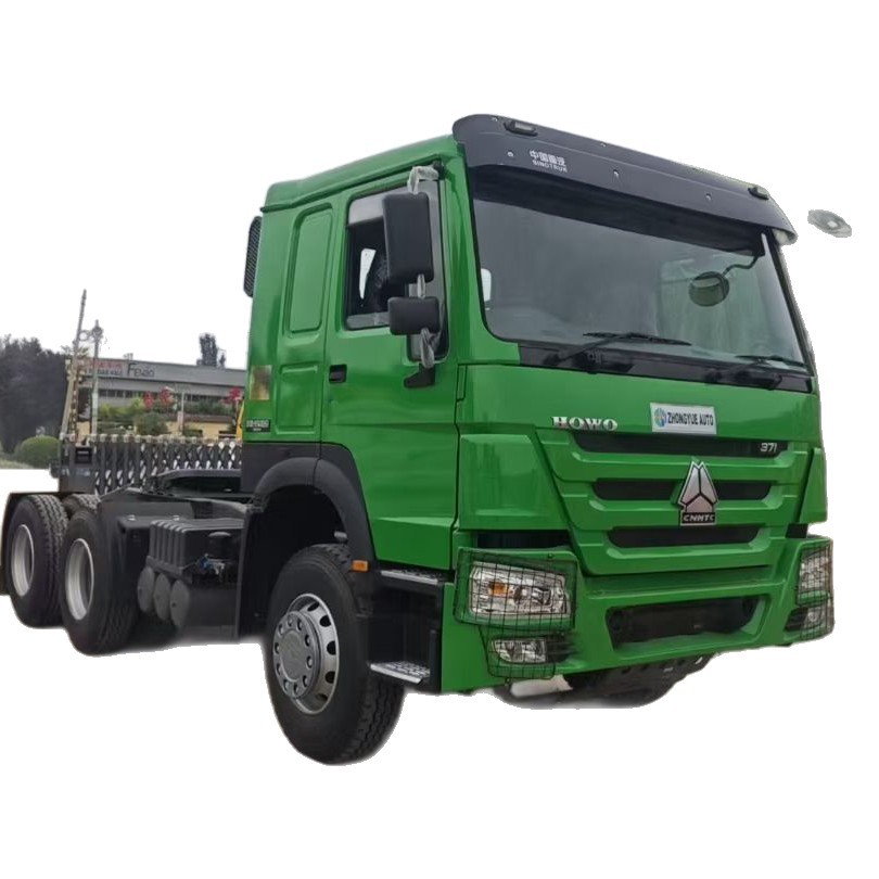 Export Heavy-Duty Truck Howo Semi-Trailer Tractor Head, Howo Tractors, Dock Cargo Transport Semi-Trailer