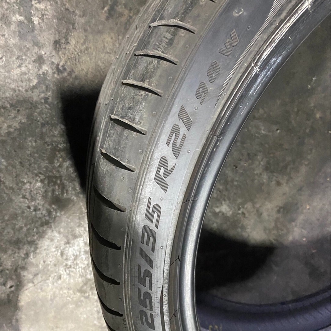 Used Pirelli Tires Suitable for 255/45R19 255/35R21 275/35R21