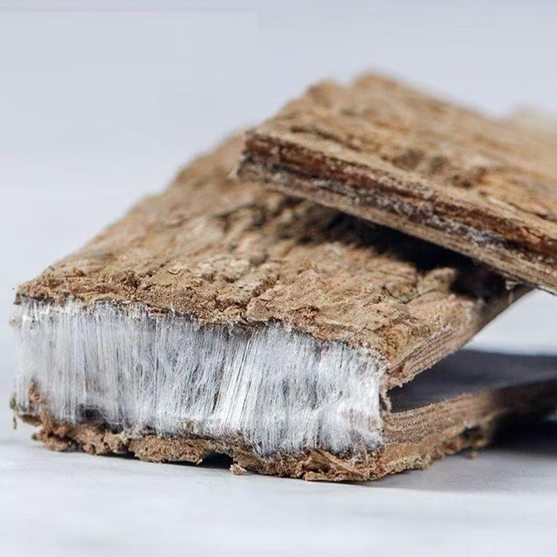 Eucommia Ulmoides, Not Eucommia Ulmoides, Is a Chinese Medicinal Material. 500 Grams/Bag, 100 Grams/Can, Bottled Raw Eucommia Ulmoides Bark, Wholesale and Delivery