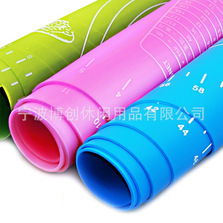 Kitchen Baking Silicone Mat Silicone Dough Mat Food Grade Thickened Scale Heat Insulation Chopping Board and Noodle Cooking Spot