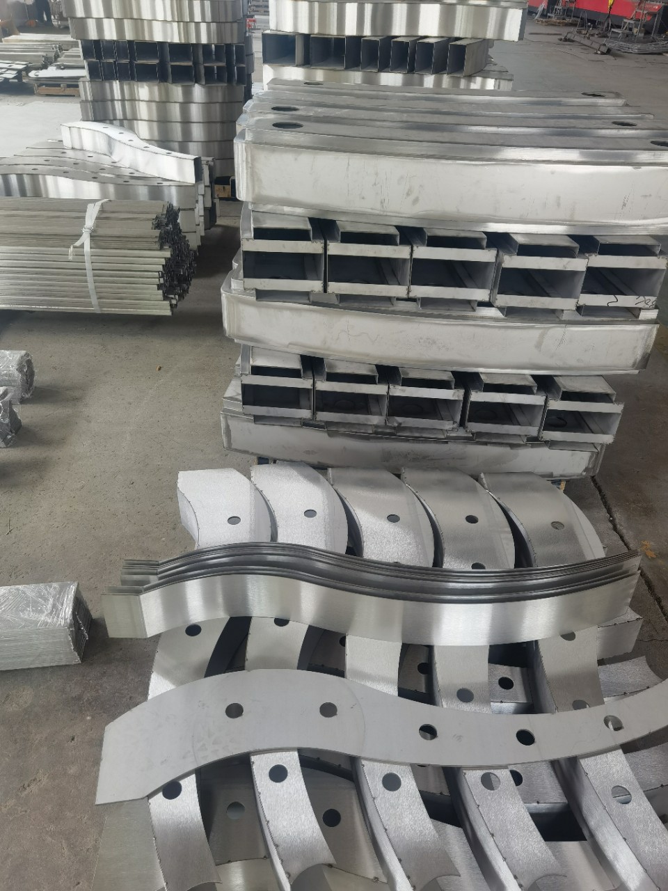 Обработка деталей из нержавеющей стали 310S, лазерная резка и гибка нержавеющей стали 06Cr25Ni20