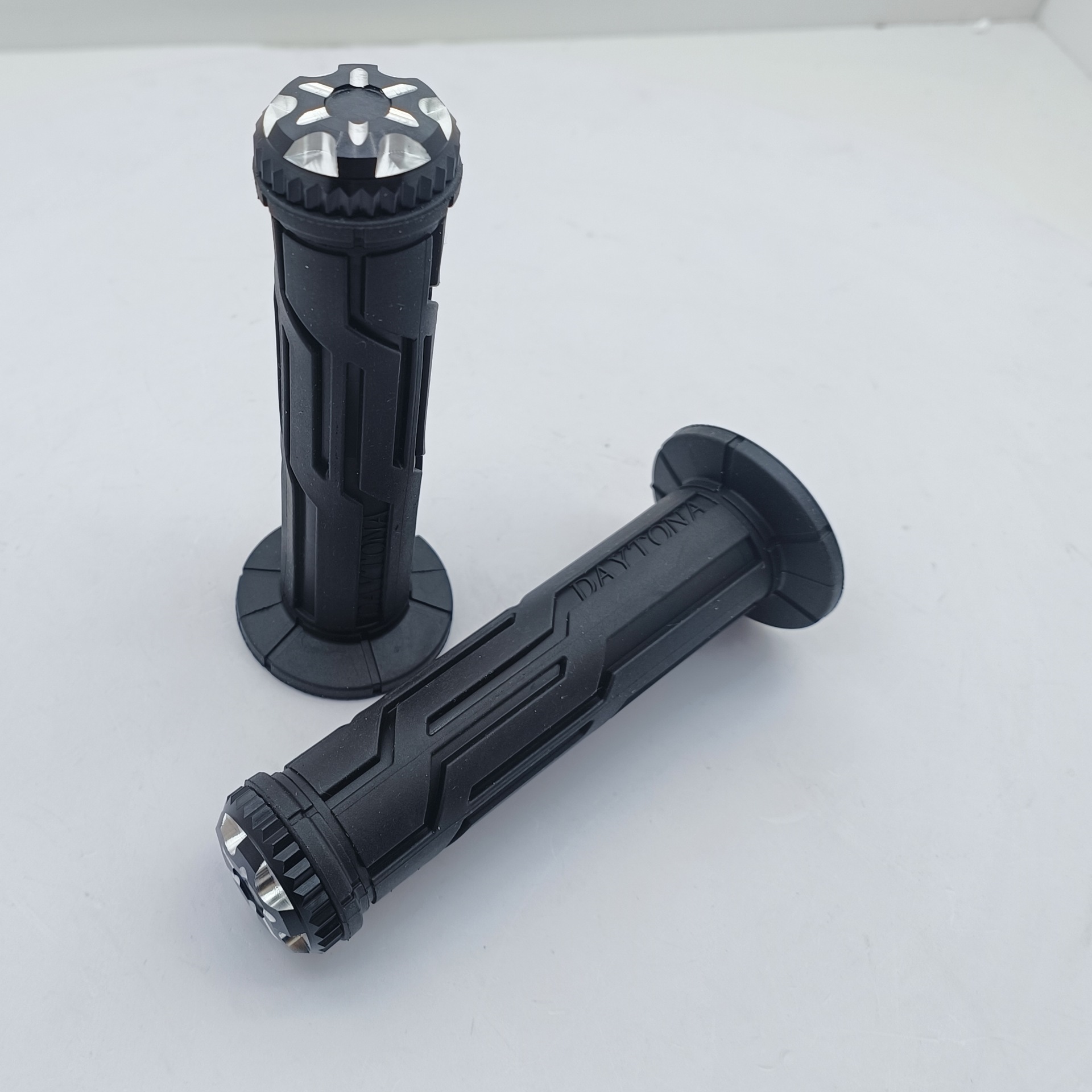 Factory direct supply motorcycle modified handle cover cross-border CNC aluminum alloy handle skateboard off-road vehicle universal parts