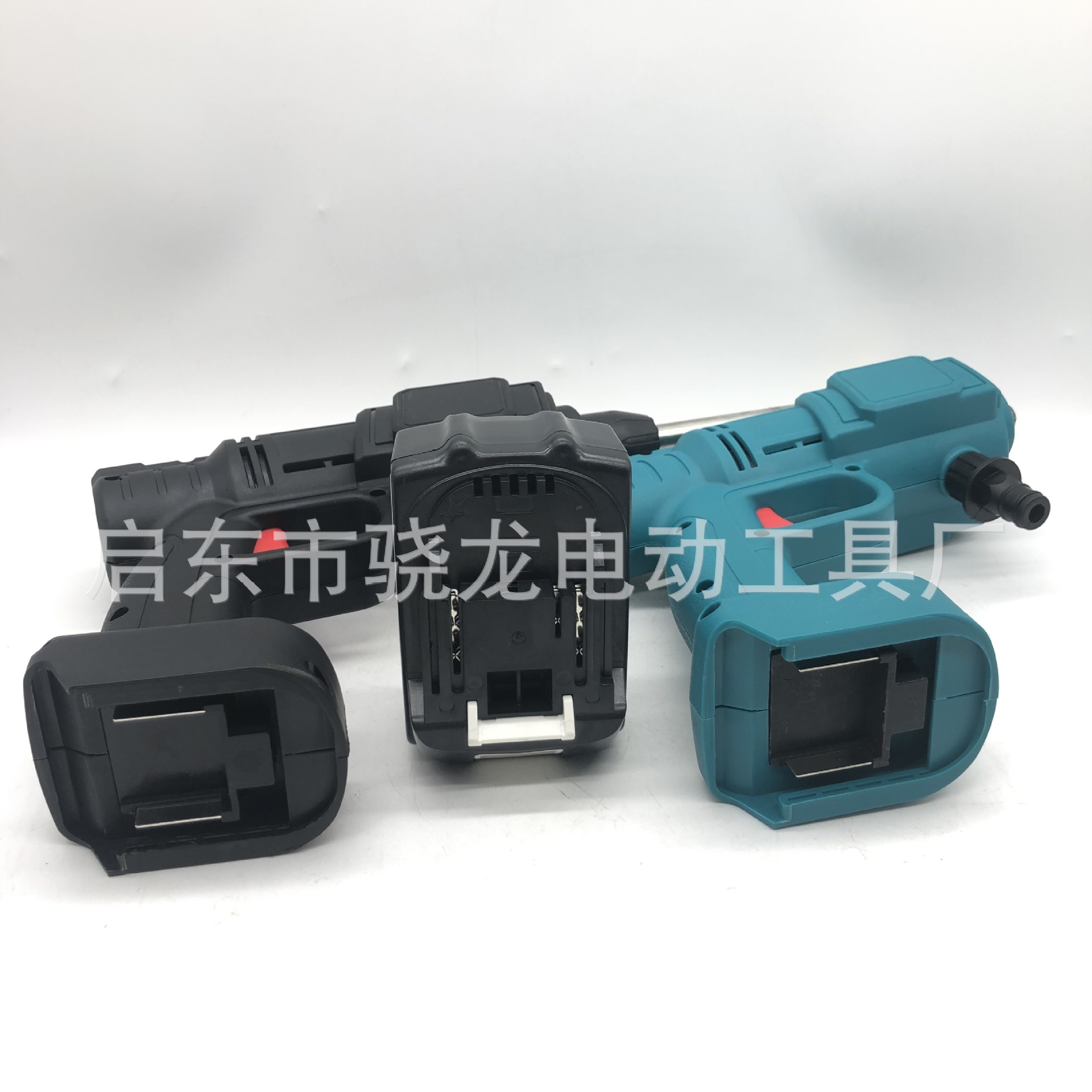 Wireless car washer high pressure water gun household water pump portable rechargeable lithium battery cleaning agent car washer car brush