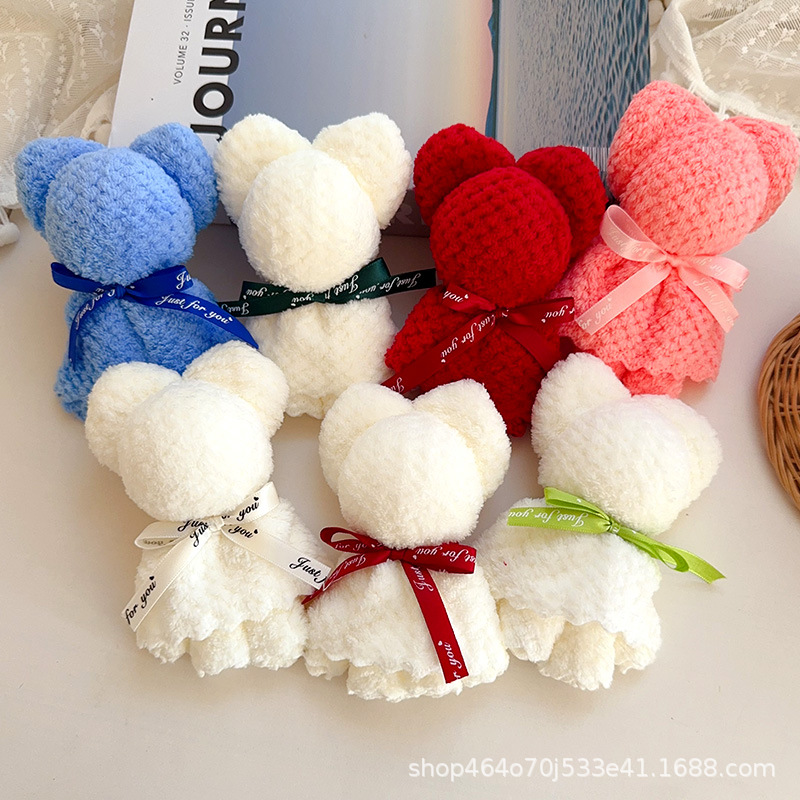 Bear towel hand gift pineapple check wedding gift birthday gift shop gift box opening activities small gifts wholesale