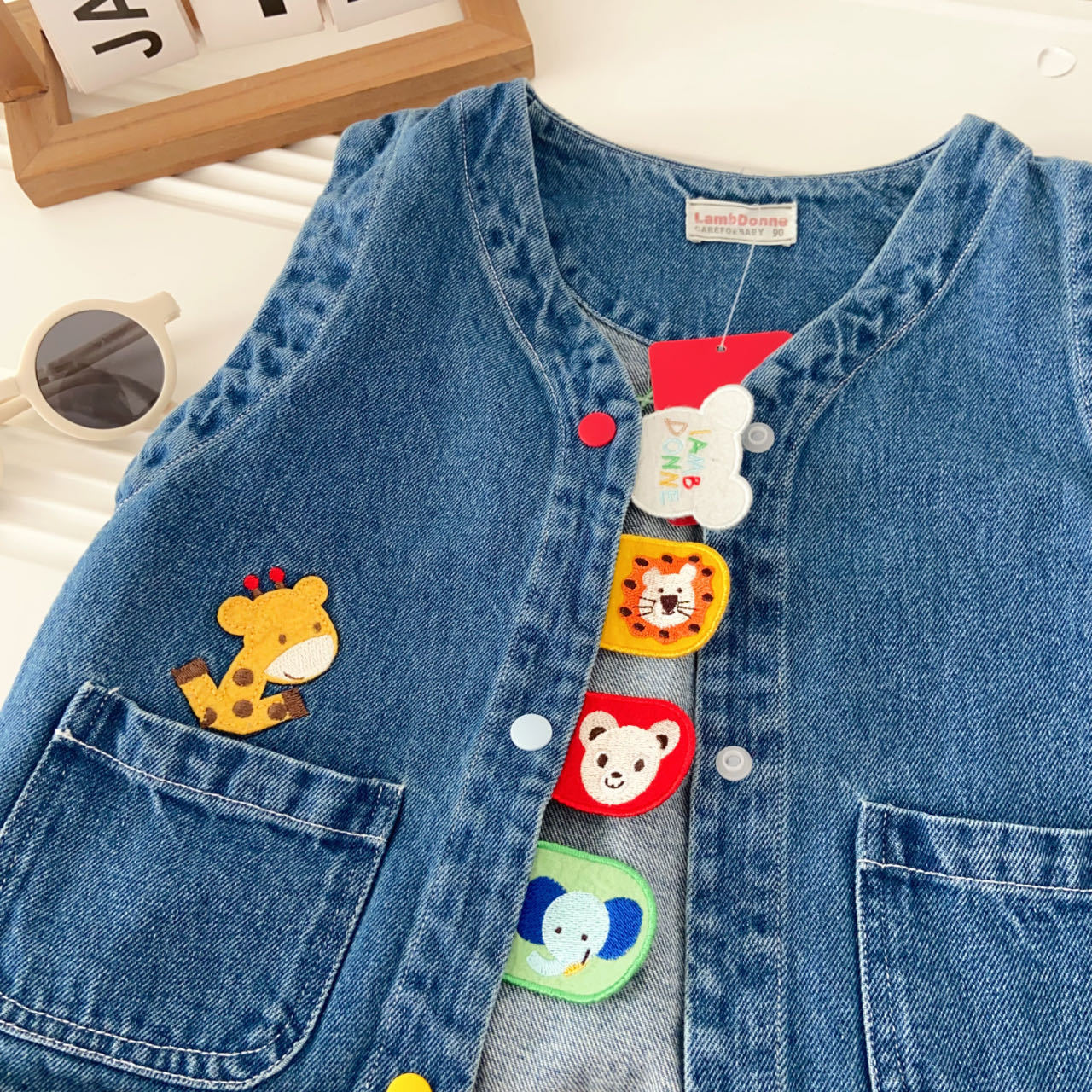 Children's Vest 2026 Spring New Style Small and Medium-Sized Children's Spring Vest in Stock Embroidered Boys' Denim Vest