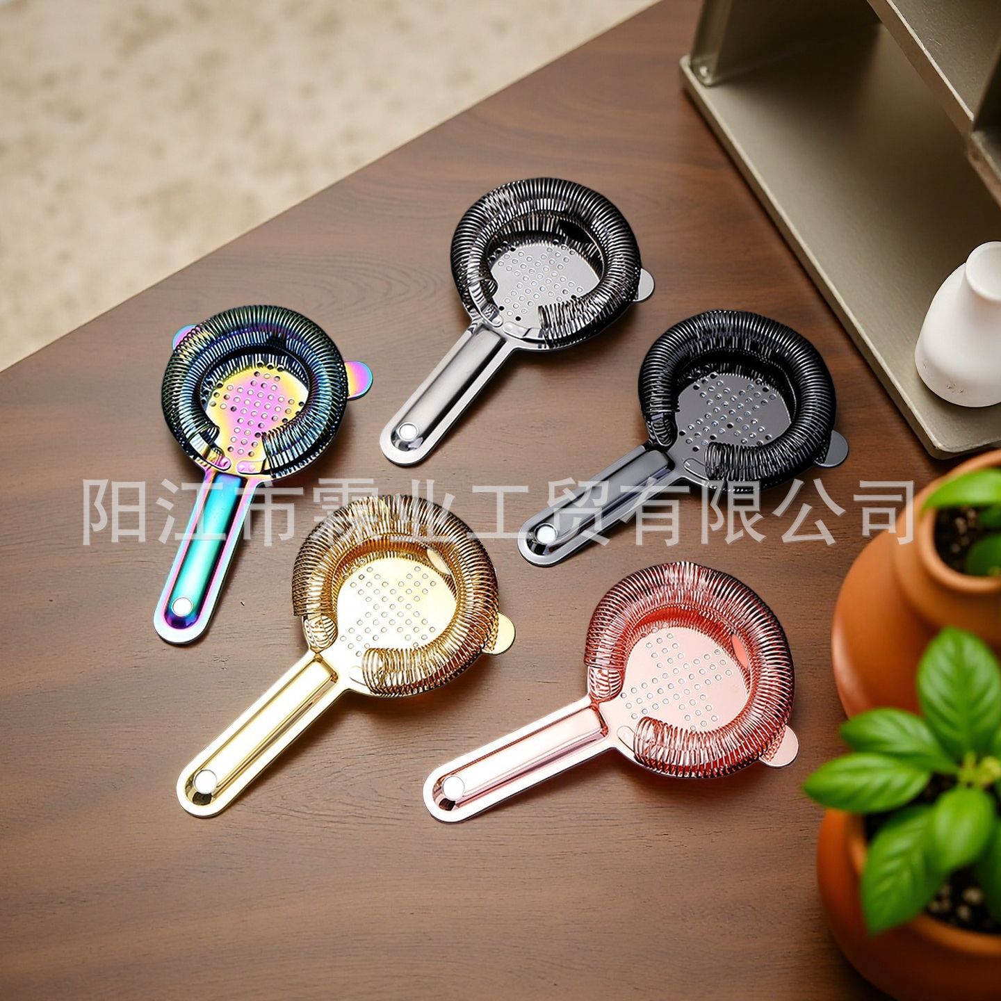 Manufacturer Wholesale Cross-Border Stainless Steel Ice Filter Ice Separator Cocktail Bartending Tool Ice Blocker Milk Tea Coffee Filter