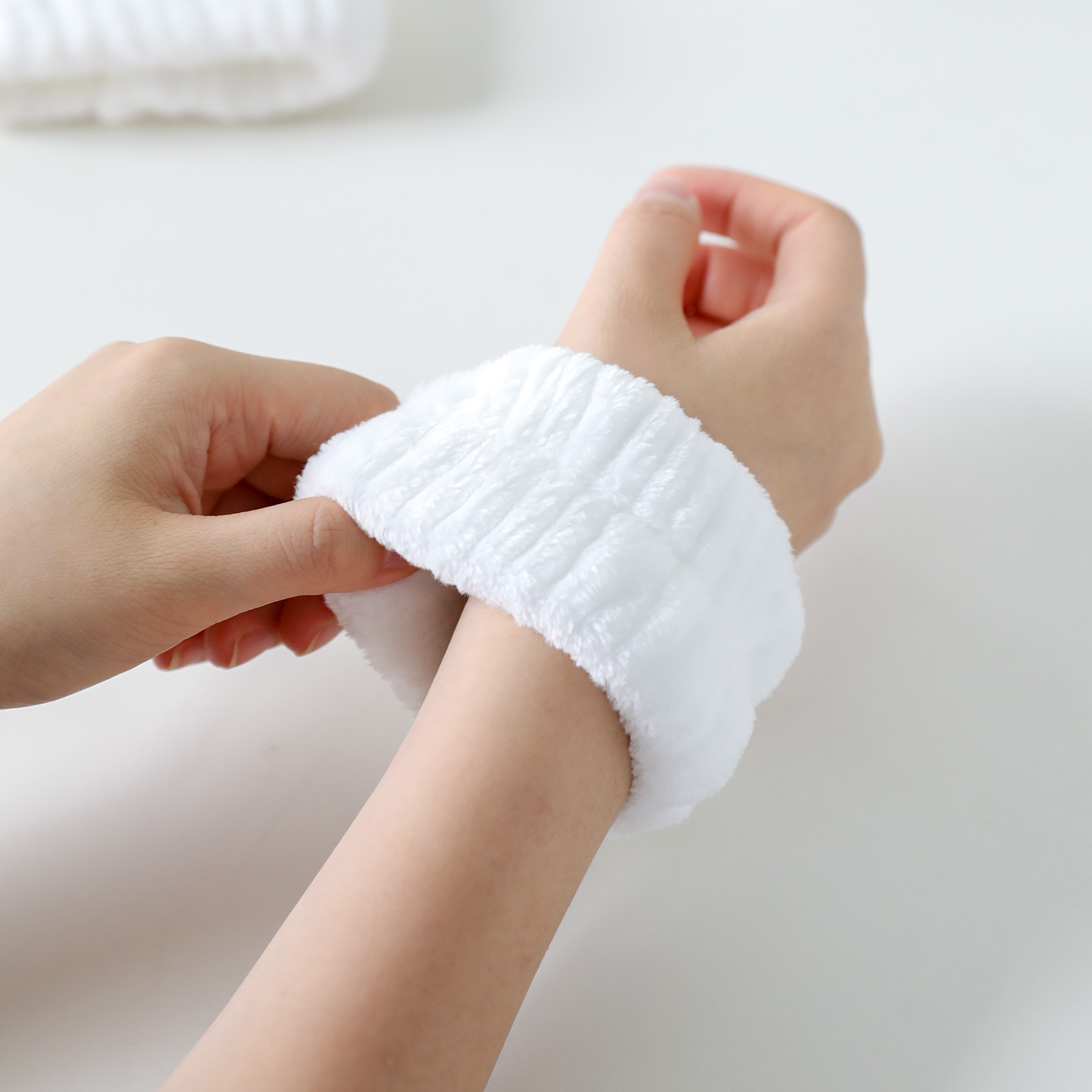 Face Wash Wristband, Anti-Wet Artifact, Wrist Absorbent Hair Band, Hair Band, Wrist Waterproof Sleeve, Sports Sweat Wipe