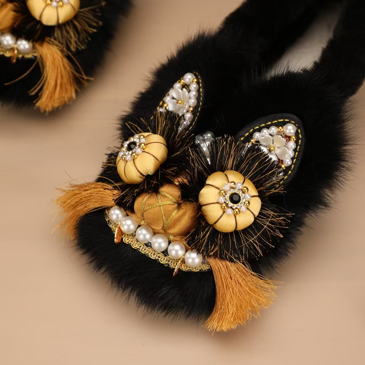 虎头鞋女成人冬季软底居家外穿绿色国风包头复古鞋非遗手工绣花鞋