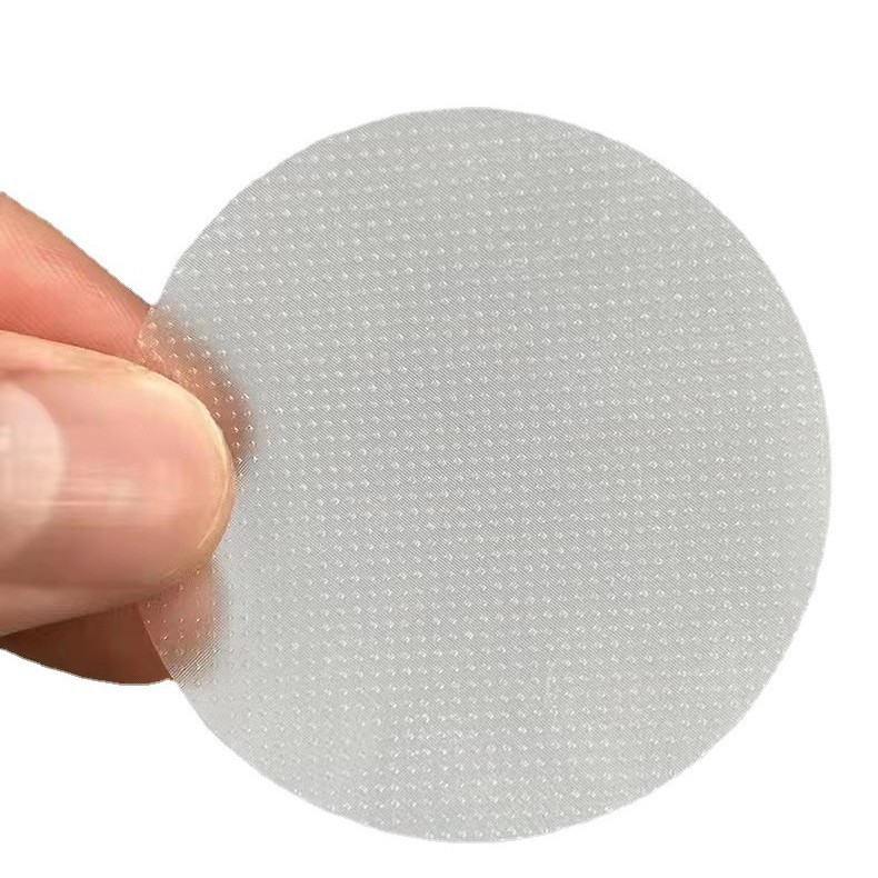 Factory direct Disposable Men's special anti-bump chest stickers sports running marathon nipple invisible stickers wholesale