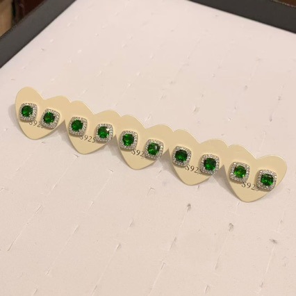 All-Over S925 Silver Inlaid Natural Diopside Earrings Princess Diana Style Square Green Gemstone Crystal Earrings Japan and South Korea