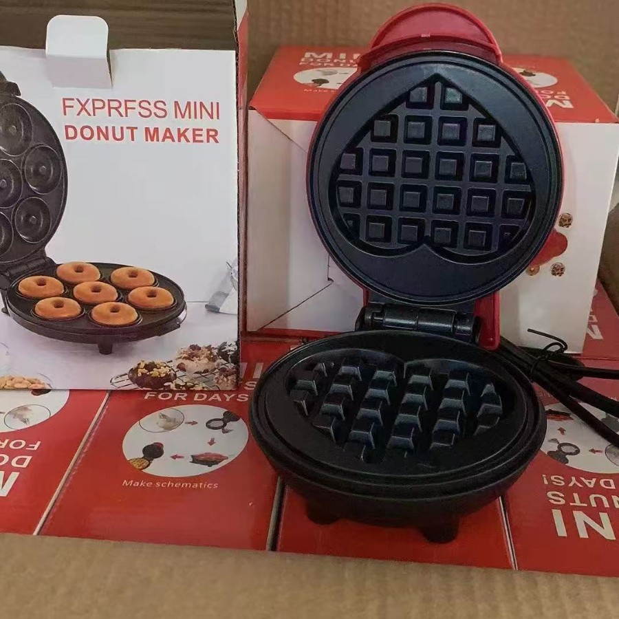 Cross-Border Mini Waffle Maker Heart Plate Waffle Maker Home Breakfast Machine Portable Electric Pancake Pan Light Food Machine