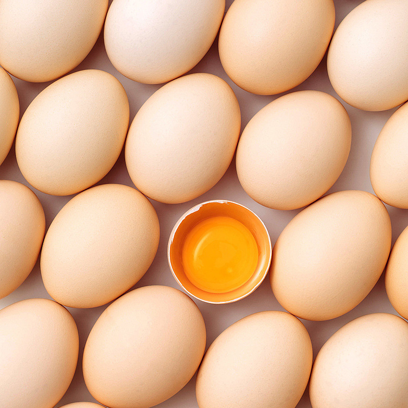 Свежие яйца 4 штуки, 12 штук, по одной штуке 50г+