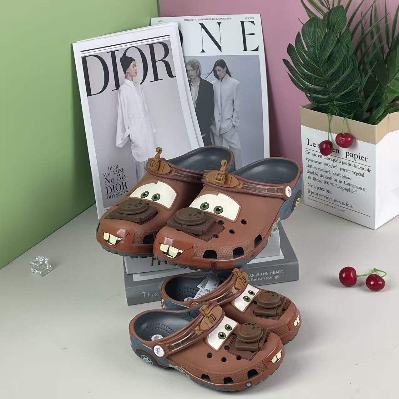 Туфли Croc, спортивные сандалии для пары, новые универсальные пляжные сандалии 2025 года