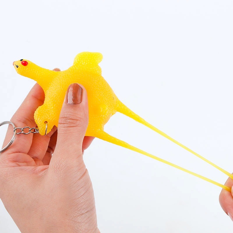 Creative funny egg laying hen pinch to vent laying hen toy keychain spoof decompression trick funny novelty