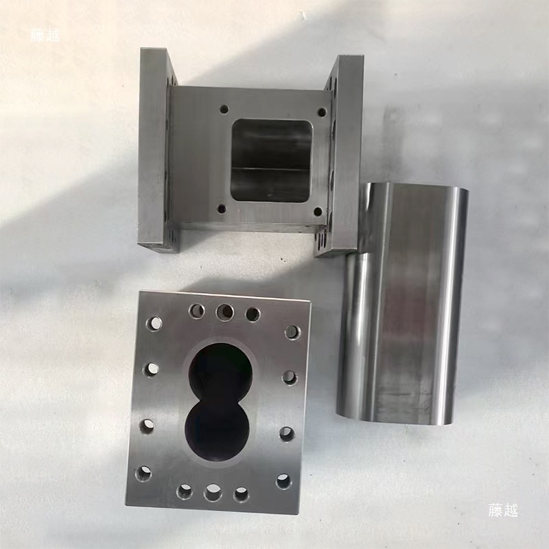 Double Screw Granulator Cylinder Screw Cylinder A101 Integral Alloy Sleeve C-Type Sleeve Split Sleeve Body Wear-Resistant and Corrosion-Resistant