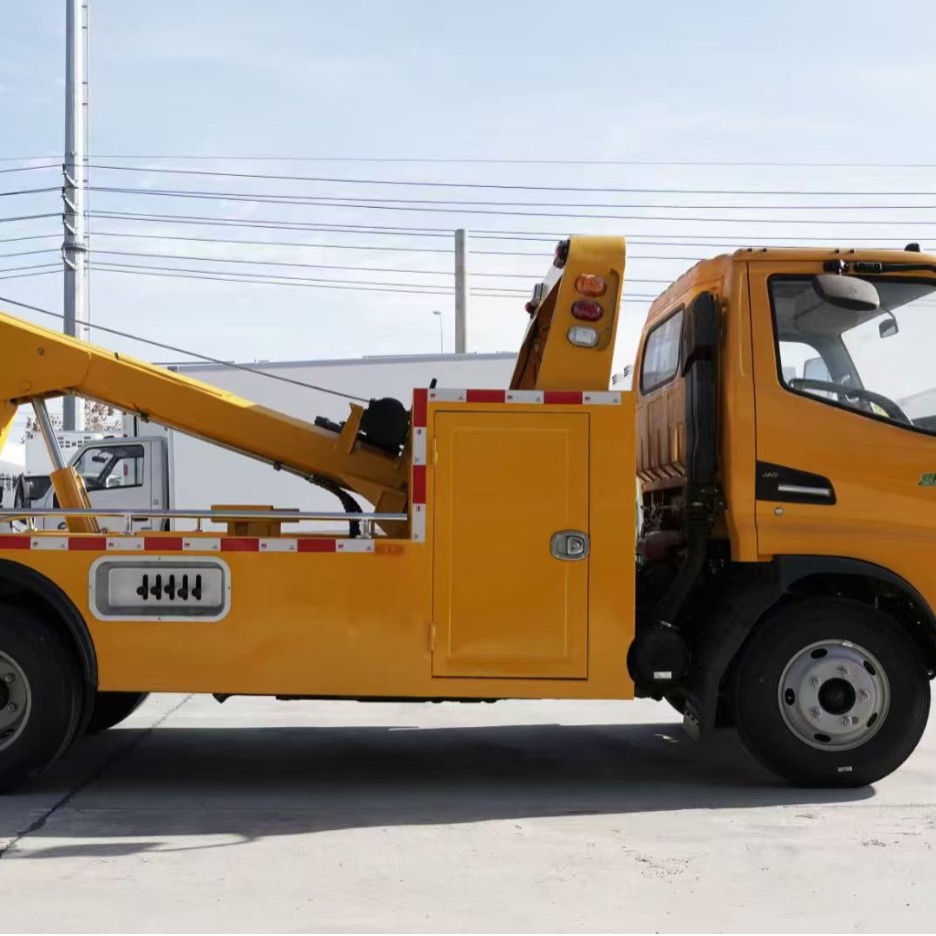 Jac Cummins Power Tow Truck Integrated Road Rescue Vehicle Wrecker Truck Multi-Purpose Configuration Isuzu