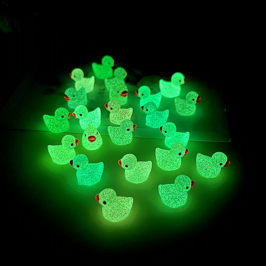 Luminous onion cute mini duckling color micro landscape ornaments diy luminous resin yellow duck children love
