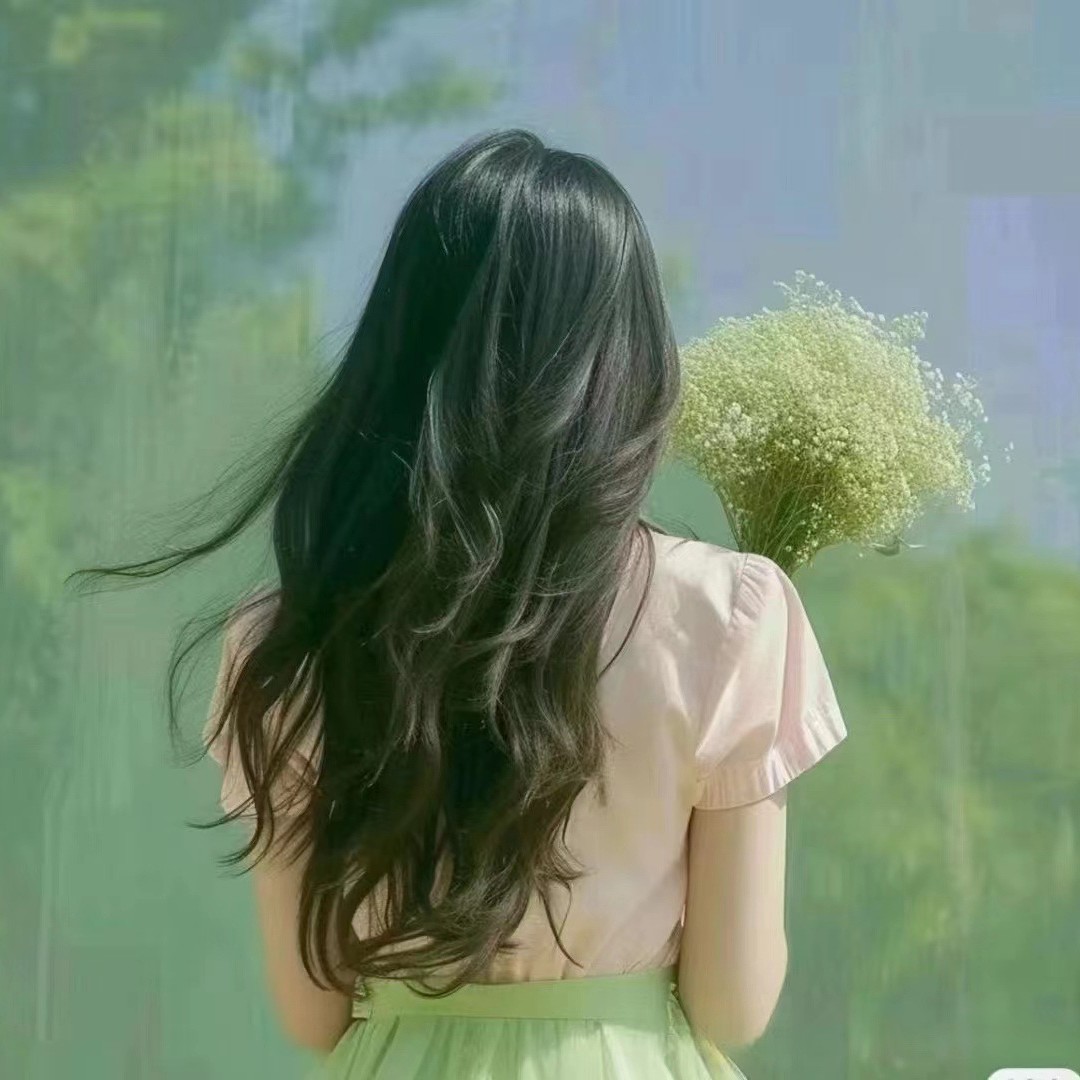 Каменная бумага используется для книг, упаковок сигарет, коробок, обоев, упаковочных мешков, гостиничных принадлежностей и т.д.