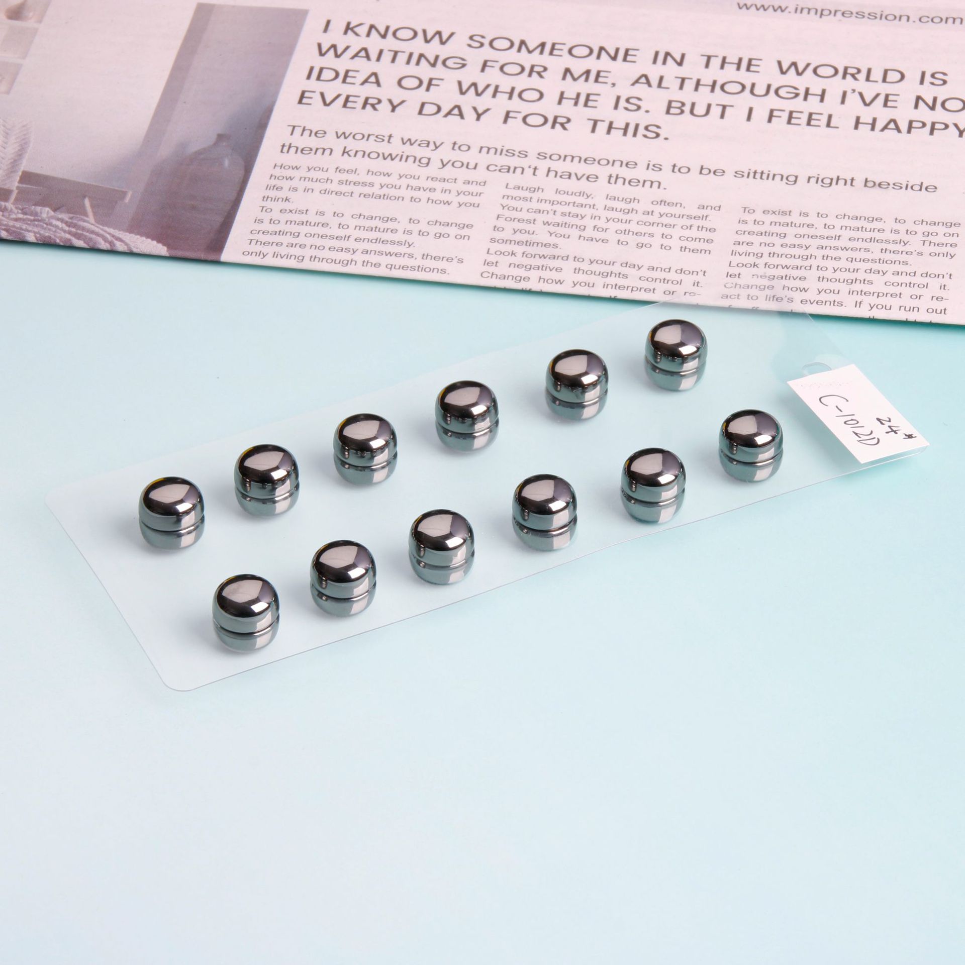 Cross-Border Hot Selling Silk Scarf Buckle, Exquisite, Simple and Sweet Magnetic Buckle, Women's Fixed Collar Clip, Multi-Color Strong Magnet High-End Headscarf