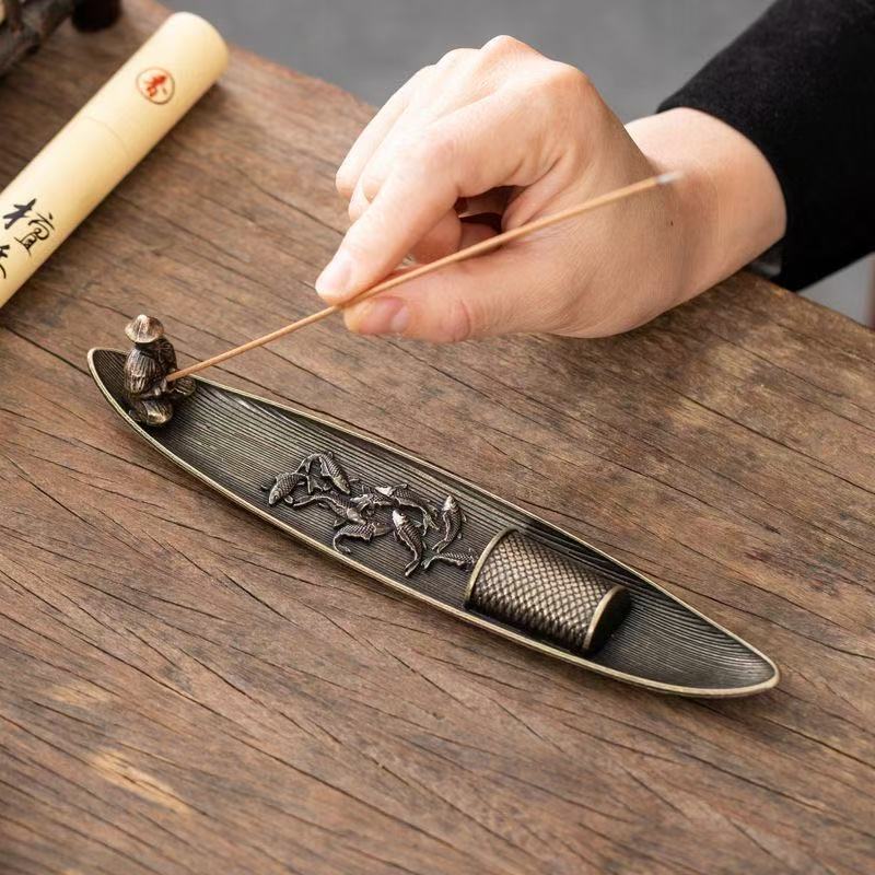 Fishing Line Incense Holder with Multiple Fish and Boat Incense Holders, Chinese-Style Creative Home Indoor Incense Burner, Laoshan Sandalwood Agarwood Incense Holder