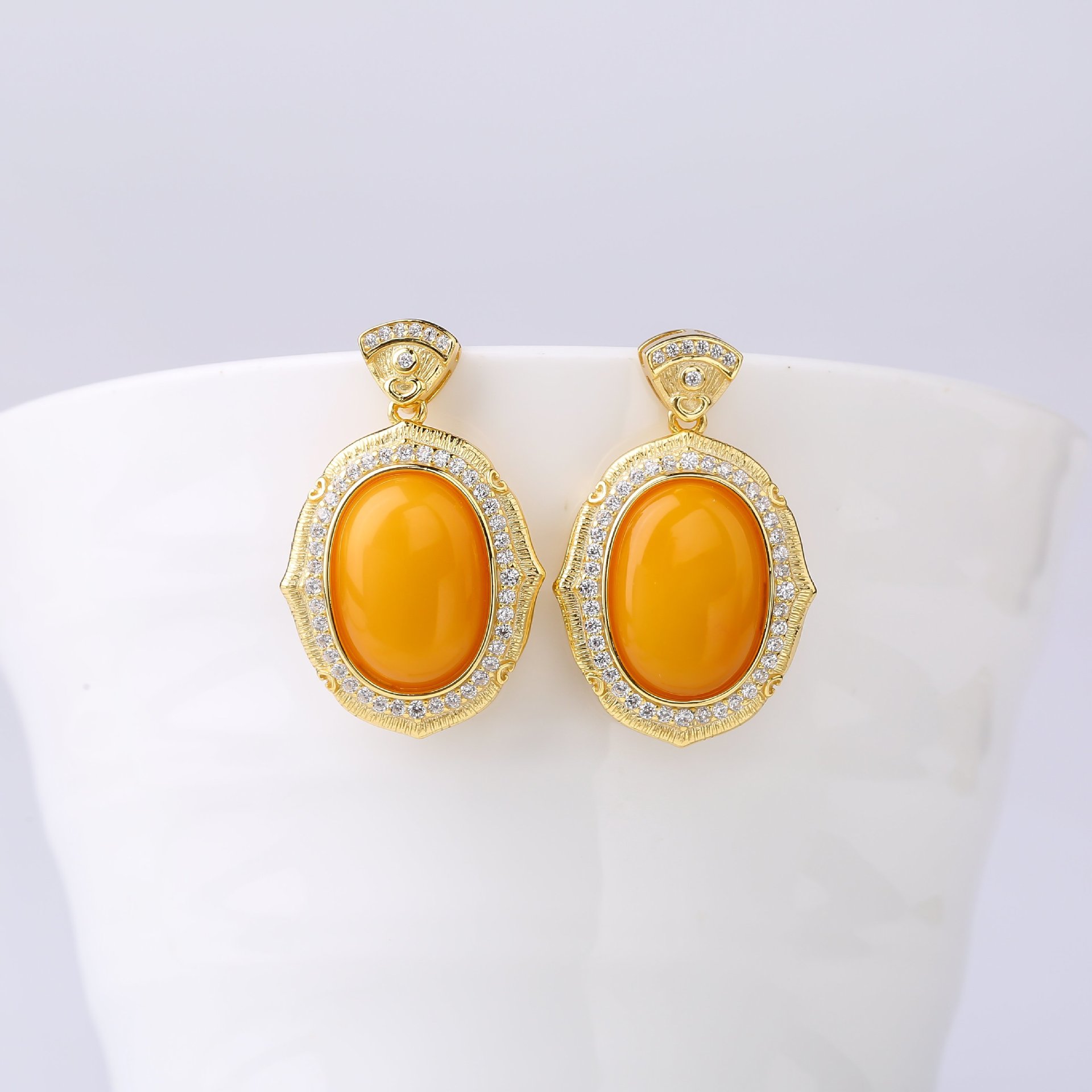 S925 Silver Natural Russian Amber Simple and Elegant Brushed Craft Fashion Set Pendant Earrings Ring