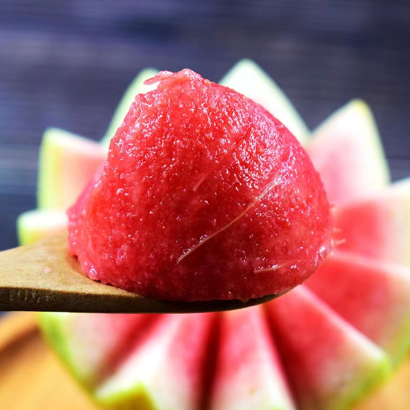 Red and White Guava Fresh Fruit, Crisp, Sweet and Refreshing Combination, Freshly Picked Guava, Seasonal Whole Box, Free Shipping