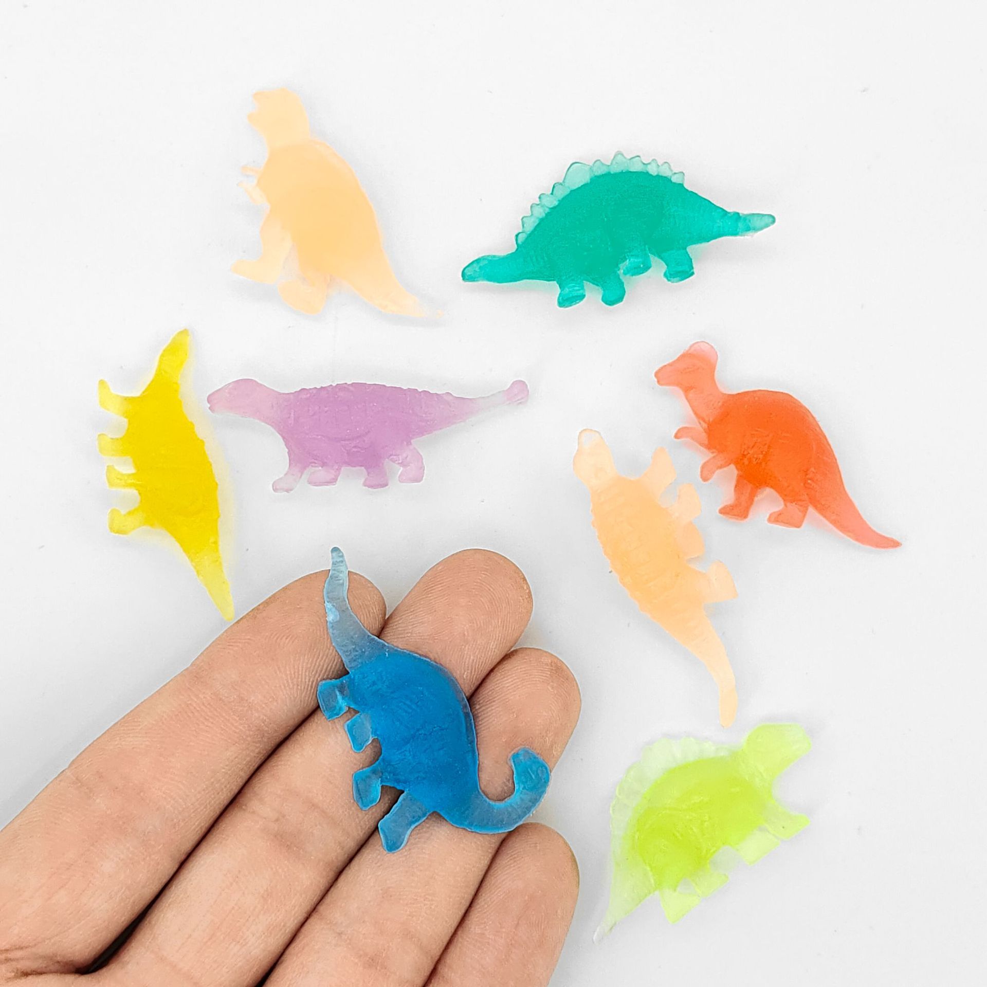 Luminous soft glue dinosaur 5cm small size mini solid color dinosaur simulation toy model cross-border archaeological accessories