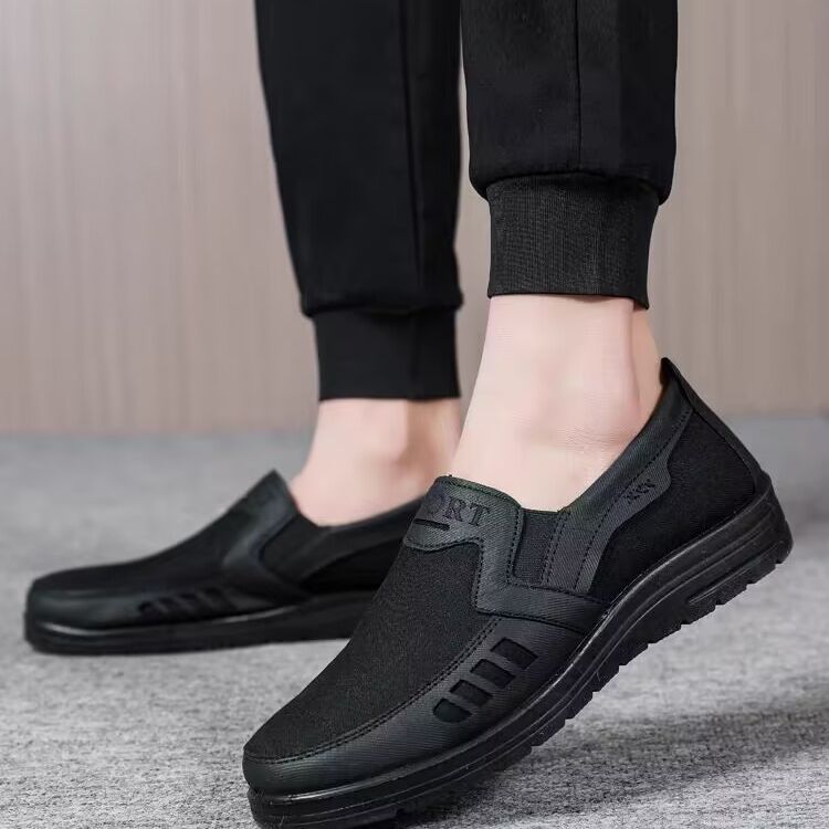 2025 New Old Beijing Cloth Shoes Breathable Men's Shoes Soft Sole Non-slip Dad Shoes plus size Men's Shoes Casual Canvas Shoes