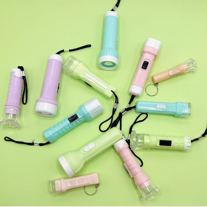 Children's luminous toy Macaron flashlight small flashlight convenient to carry lanyard electronic flashlight wholesale mini