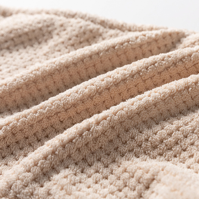 Bath Towel with Velcro, Pineapple Grid Lazy Bath Skirt, Wearable and Wrapable, Dress-Style Bathrobe, Absorbent, Quick-Drying, Thickened and Soft for Women