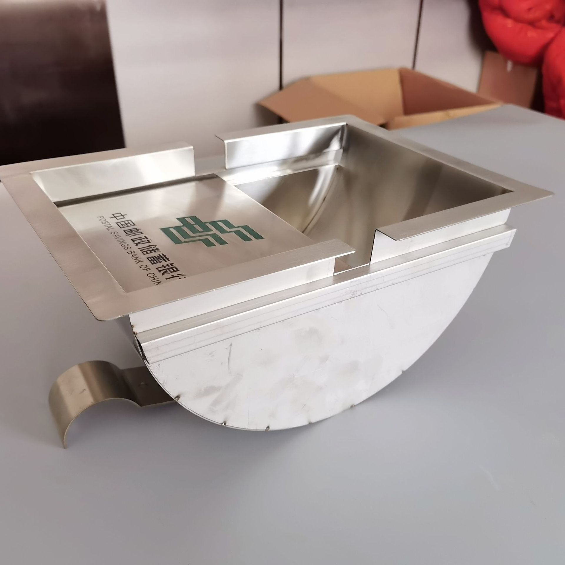 Stainless steel cash register slot bank channel slot Hospital counter cash slot ticketing window bank withdrawal slot money bucket