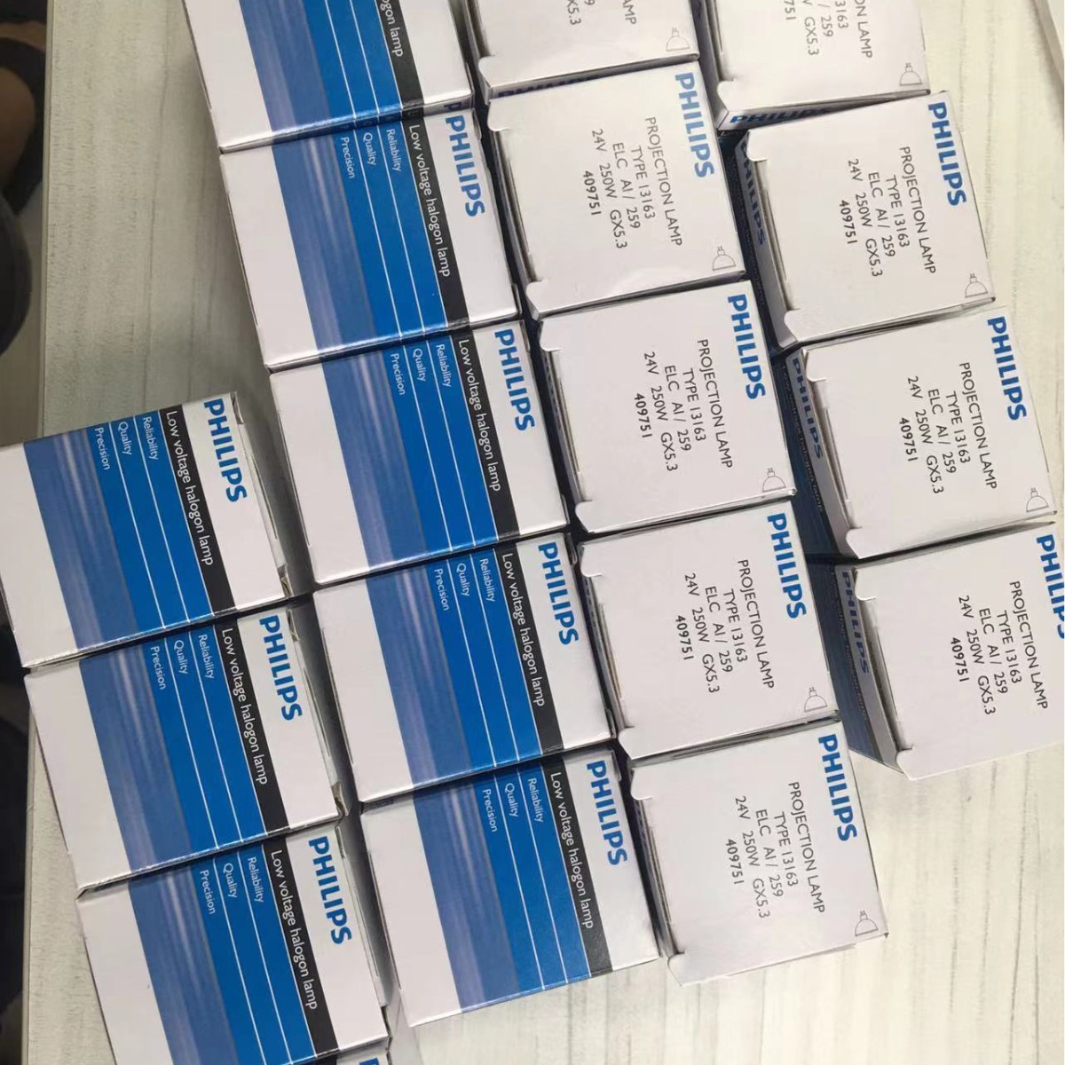 Philips Projector Lamp 13163 Elc 24V250Wgx5.3 Halogen Lamp Cold Light Source Lamp Cup 64653