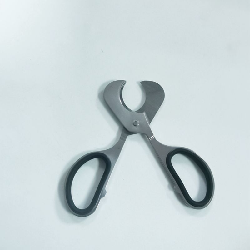 Factory supplier in stock all-steel double-edged handle with aprons metal smoking sets cigar scissors cigar hole opener