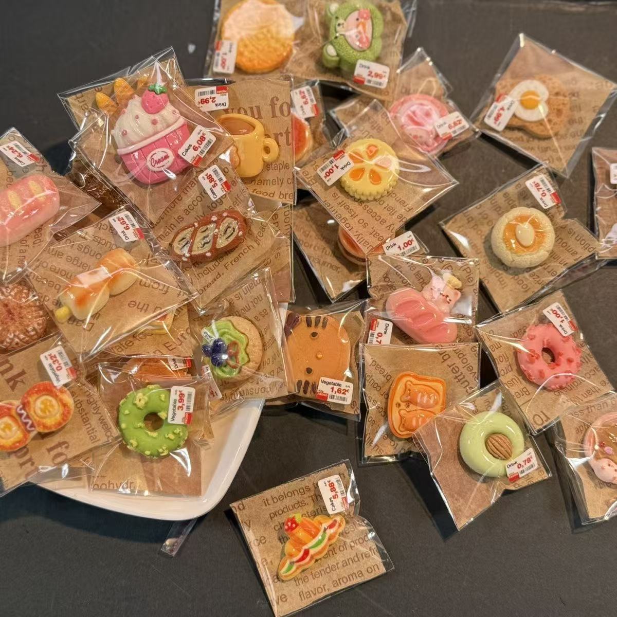 [A variety of choices] mini cake dessert bread play independent packaging miniature simulation children play house