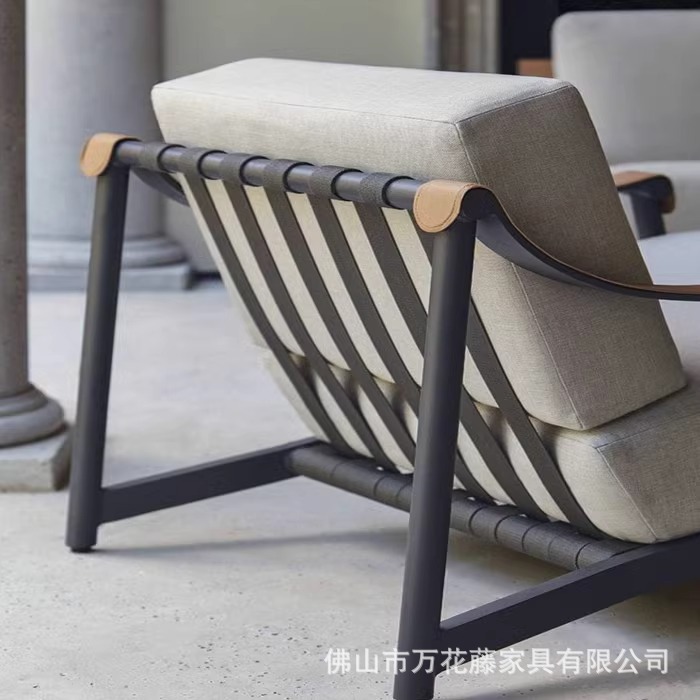 Customized Outdoor Sofa Courtyard Terrace Outdoor B&B Balcony Table and Chairs Rattan Chair Sales Department Hotel Garden Furniture