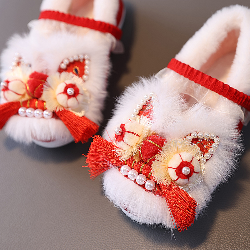 Winter Girls Hanfu Shoes fleece-lined Cotton Shoes Embroidered Chinese-style Horse-top Skirt Shoes Children's Handmade Tiger-head Shoes New Year Shoes
