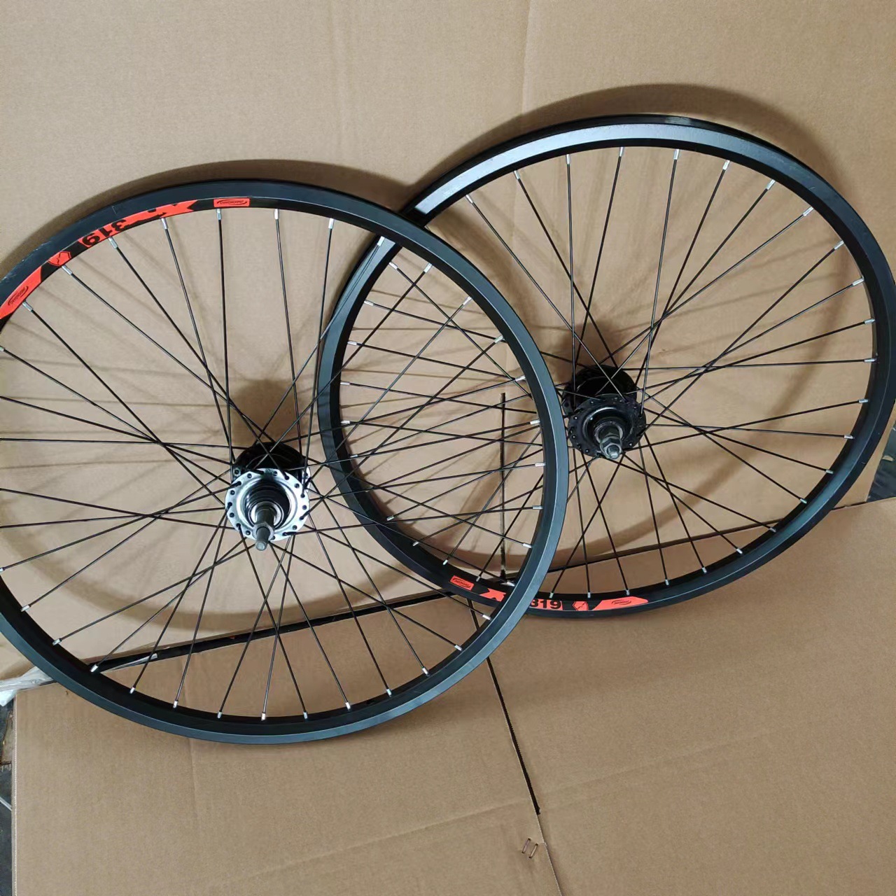 Mountain bike disc brake wheel set 24-inch 26-inch 27.5-inch rotating hub ring bicycle solid shaft brake wheel hub