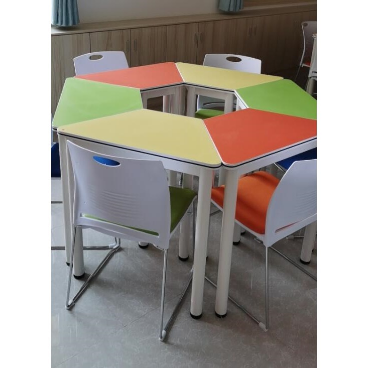 School Classroom Reading Art Painting Training Combination Tutoring Class Students Hexagonal Table Hexagonal Desks and Chairs