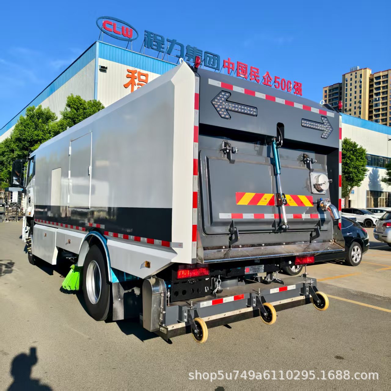 18 Tons of Pure Electric Sweeping Truck, Multi-Functional Road Pollution Removal Truck, High-Speed Sweeping Truck, Deep Cleaning Truck