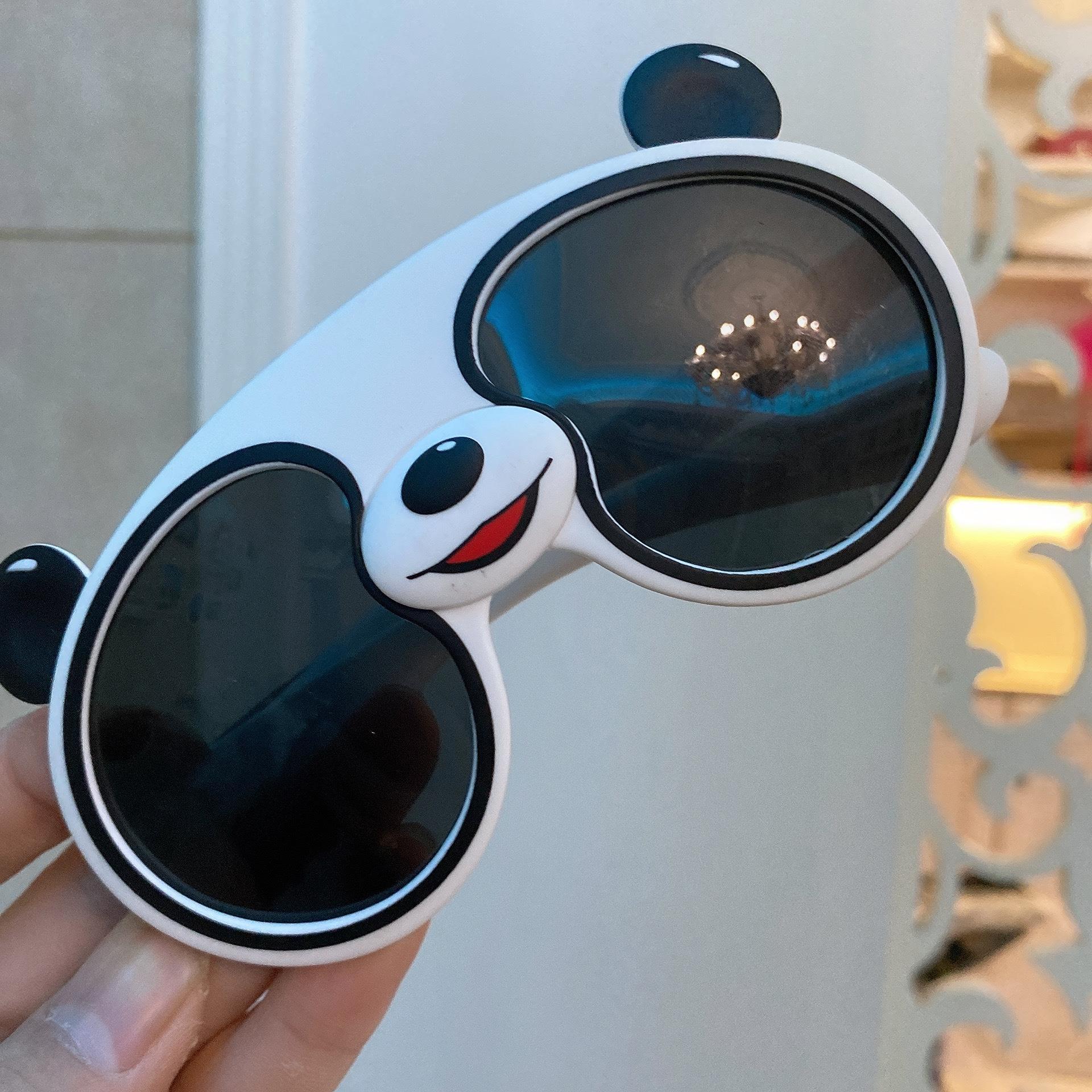 Factory cross-outside wholesale new children's sunglasses cute street shot Panda sunglasses UV-proof polarized glasses