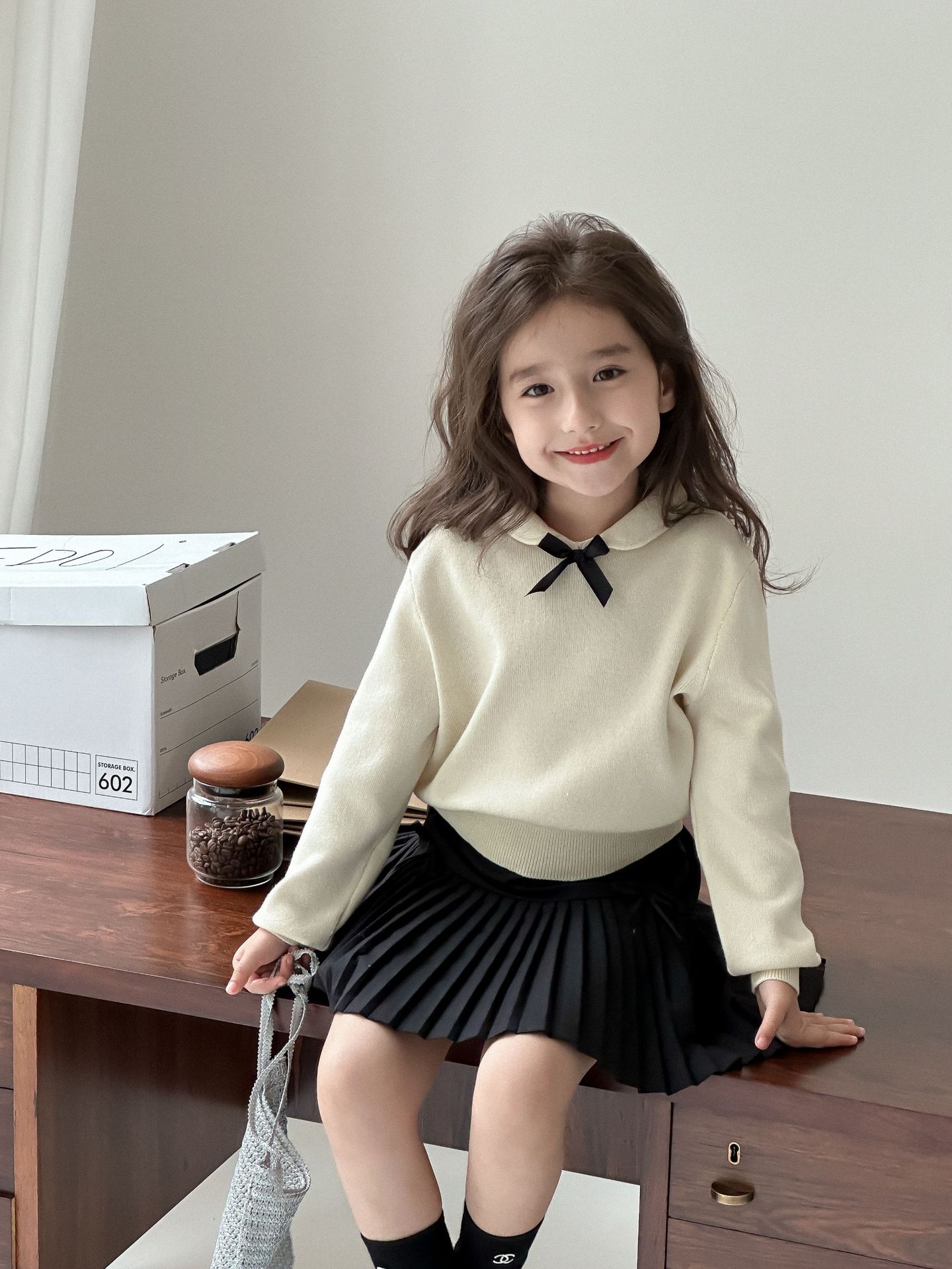 Girls' Knitwear 2024 Autumn New Miu Style College Style Bow Stacked Pullover Sweater Doll Collar Top